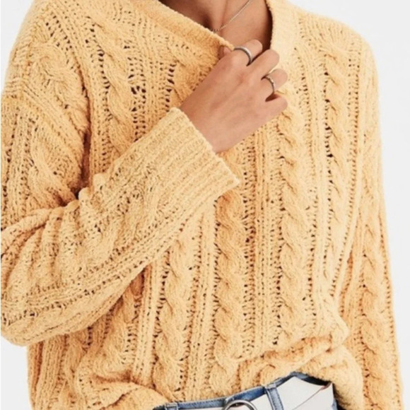 American Eagle Outfitters Sweaters - American Eagle Oversized Mustard Yellow Autumn Chenille Open Knot Sweater Sz XL